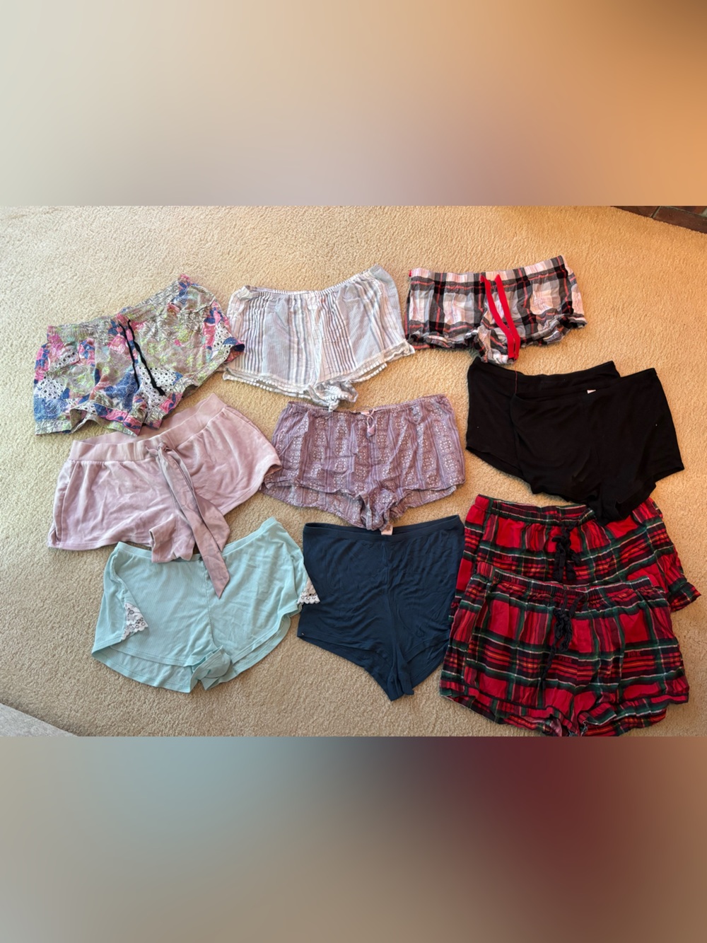 Victoria's Secret Medium Short Bundle